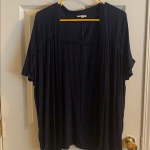 DARK BLUE SHORT SLEEVE CARDIGAN